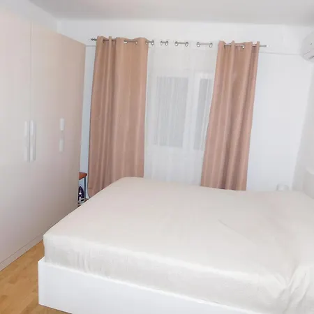 Fontana Felicita - Near The Kolovare * 자다르