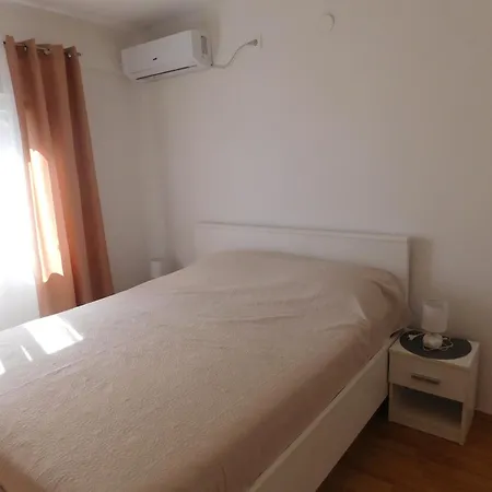 Fontana Felicita - Near The Kolovare *