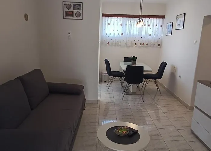 Fontana Felicita - Near The Kolovare Zadar